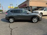 Used 2015 Nissan Rogue SV image 4