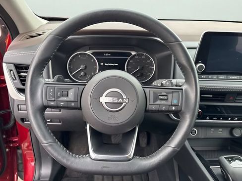 Used 2023 Nissan Rogue SV w/ SV Premium B Package AWD/4WD image 15