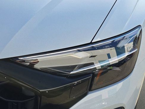 New 2026 Audi Q8 Premium Plus image 33