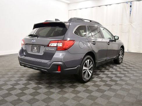 Used 2019 Subaru Outback 2.5i Limited w/ Popular Package #2 AWD/4WD image 8