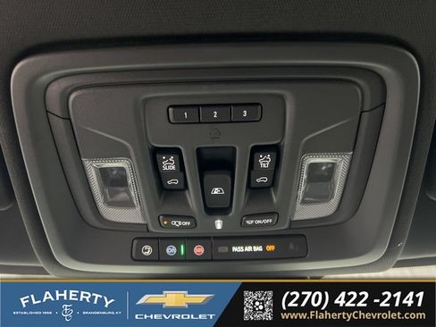 Used 2025 Chevrolet Silverado 3500 High Country w/ Technology Package AWD/4WD image 33