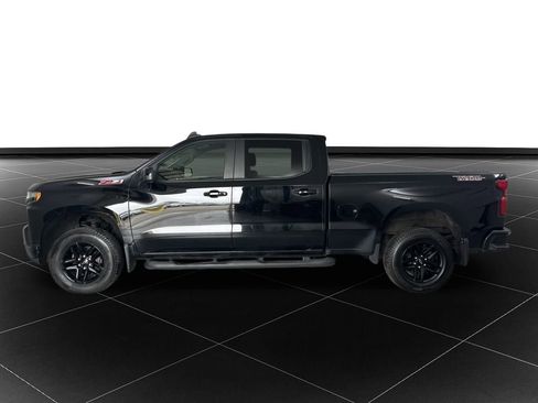 Used 2021 Chevrolet Silverado 1500 LT Trail Boss w/ Bed Protection Package image 2