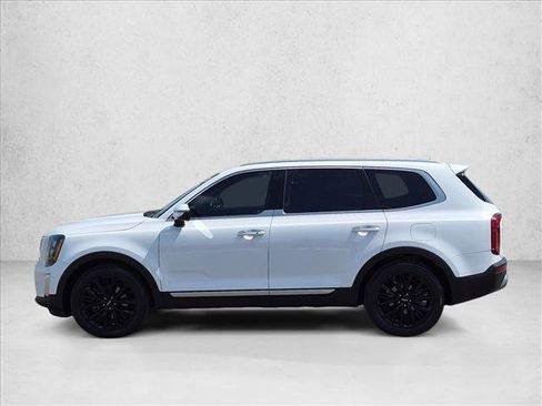 Used 2022 Kia Telluride SX w/ SX Prestige Package AWD/4WD image 9