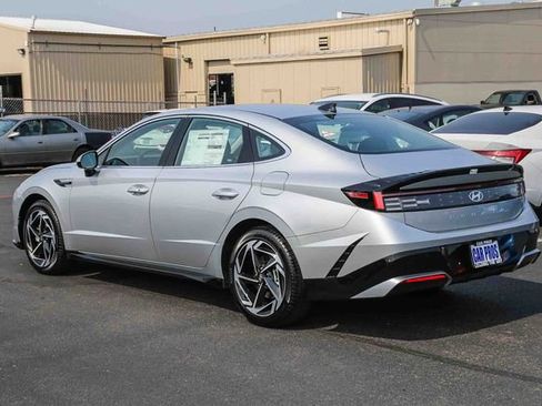 New 2026 Hyundai Sonata SEL image 7