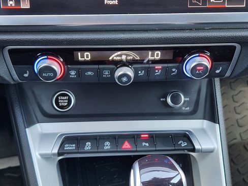 Used 2023 Audi Q3 2.0T Premium Plus AWD/4WD image 24