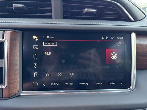 Used 2023 GMC Yukon Denali Ultimate AWD/4WD image 21