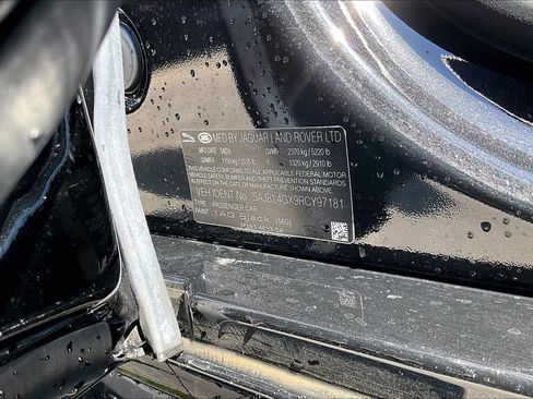 New 2024 Jaguar XF R-Dynamic SE image 13