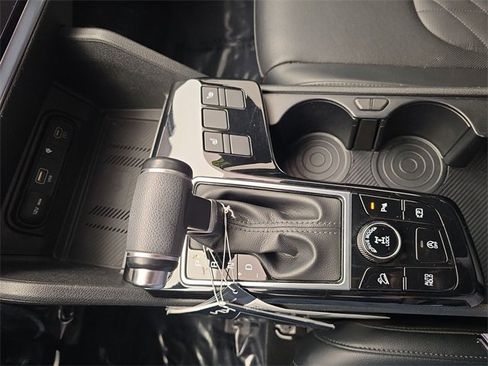 Used 2023 Kia Sportage X-Line w/ X-Line Premium Package image 20