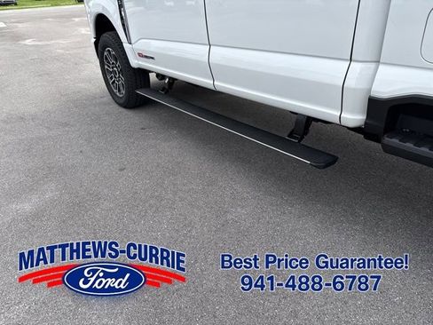 New 2026 Ford F250 Platinum w/ Platinum Plus Package AWD/4WD image 16