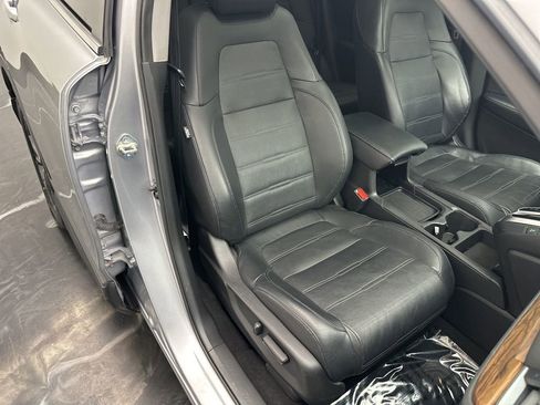 Used 2020 Honda CR-V EX-L image 9