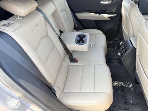 Certified 2024 Cadillac XT4 Luxury FWD image 14