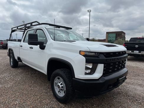 Used 2020 Chevrolet Silverado 2500 W/T AWD/4WD image 1