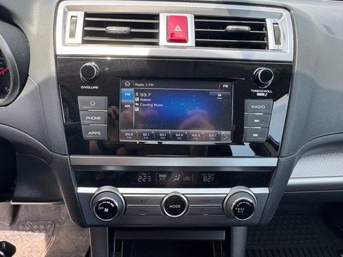 Used 2018 Subaru Legacy 2.5i AWD/4WD image 18