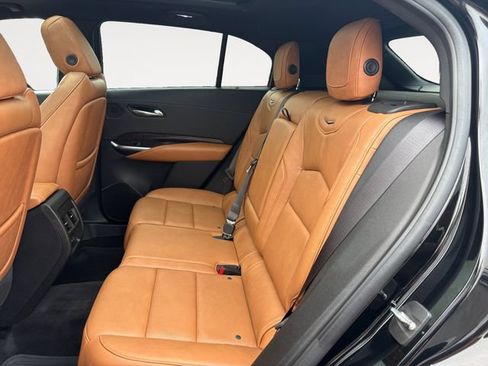 Used 2019 Cadillac XT4 Premium Luxury AWD/4WD image 13