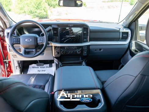 New 2026 Ford F250 XLT w/ XLT Premium Package AWD/4WD image 9