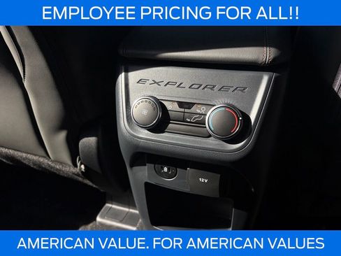 New 2026 Ford Explorer Active w/ Active Comfort Package AWD/4WD image 17