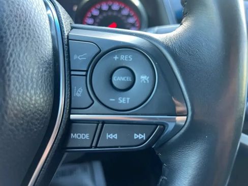Used 2018 Toyota Camry XSE FWD image 44
