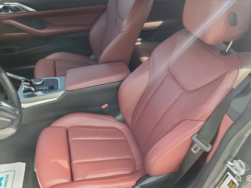 Used 2022 BMW 430i Coupe w/ M Sport Package image 9