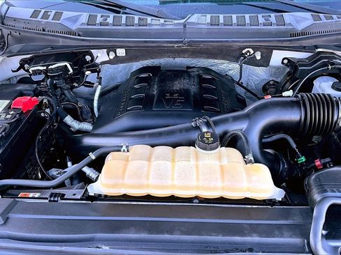 Used 2016 Ford F150 XLT w/ Equipment Group 302A Luxury image 30