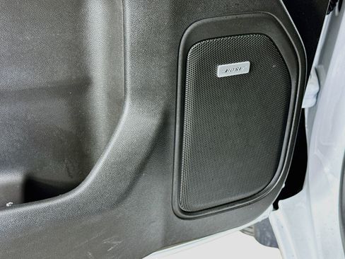 Used 2022 Chevrolet Silverado 1500 LT Trail Boss w/ Convenience Package II AWD/4WD image 20