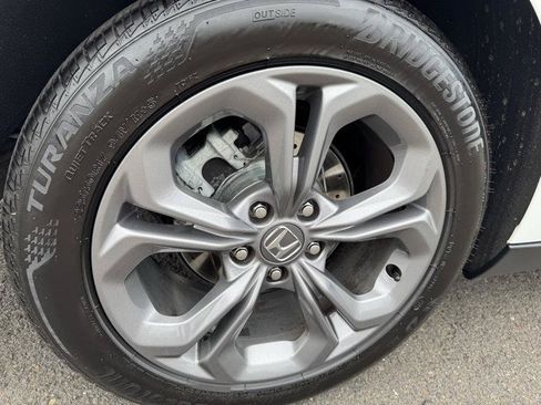 Used 2024 Honda Accord EX image 13