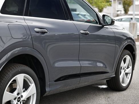 New 2025 Audi Q5 2.0T Premium Plus image 8