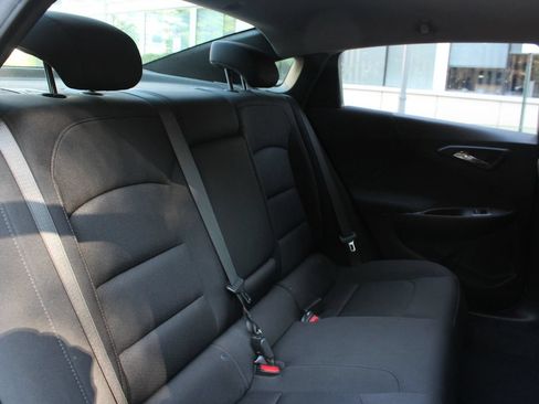 Used 2020 Chevrolet Malibu LT FWD image 20
