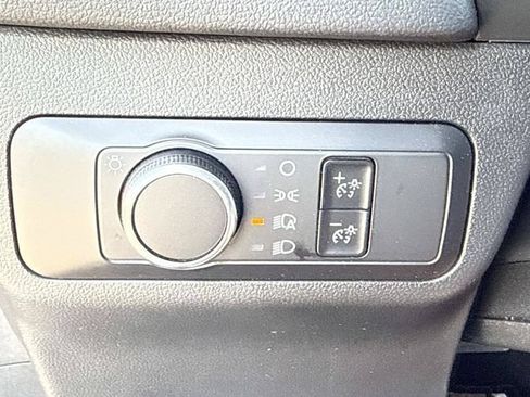 Used 2025 Ford Escape Active FWD image 30