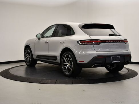 Used 2026 Porsche Macan AWD/4WD image 3