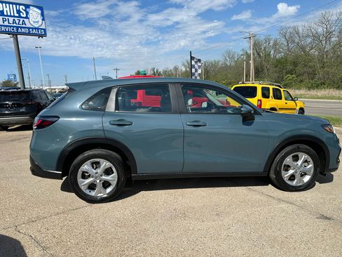 Used 2023 Honda HR-V LX image 5
