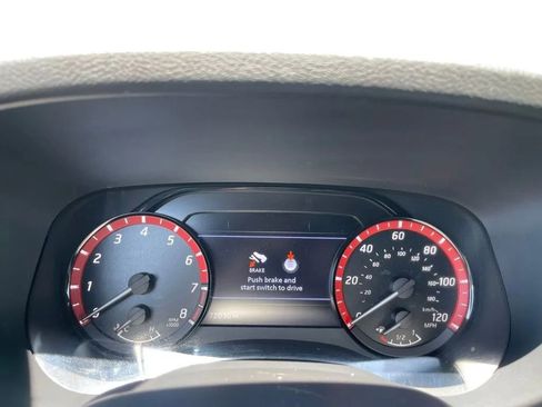 Used 2022 Nissan Frontier PRO-4X w/ Pro-4X Premium Package AWD/4WD image 23