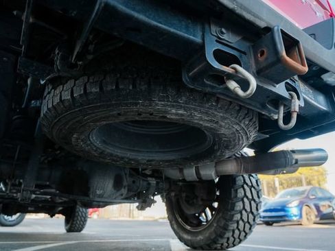 Used 2021 Ford F250 XLT w/ XLT Premium Package AWD/4WD image 7