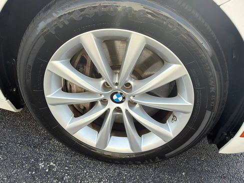 Used 2020 BMW 745e xDrive AWD/4WD image 9