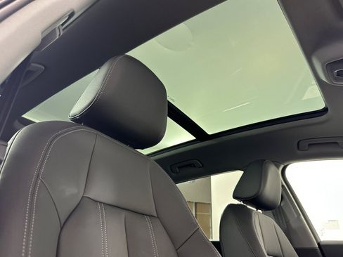 Used 2025 Audi Q6 e-tron Premium w/ Convenience Package image 16