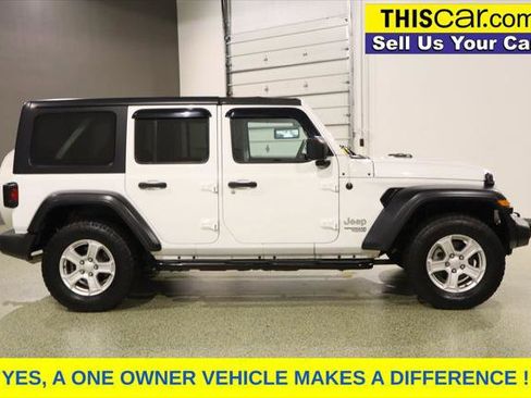Used 2018 Jeep Wrangler Unlimited Sport S AWD/4WD image 9