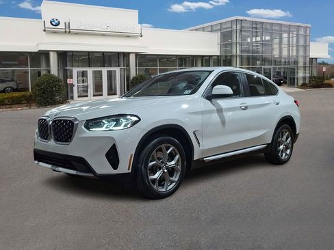 Used 2023 BMW X4 xDrive30i w/ Premium Package image 1