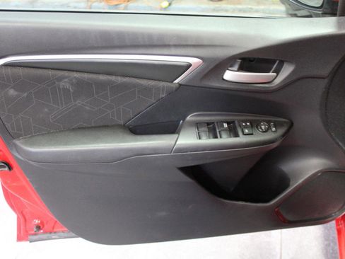 Used 2015 Honda Fit EX image 20