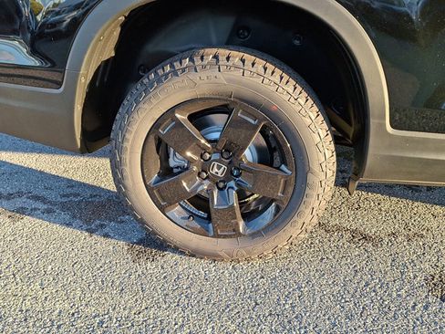 New 2026 Honda Ridgeline Black Edition image 6