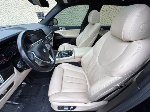 Used 2021 BMW X7 xDrive40i w/ Executive Package AWD/4WD image 18