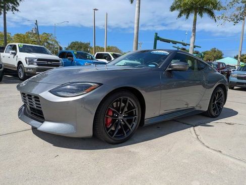 Used 2025 Nissan Z Performance w/ Floor Mat Package image 7