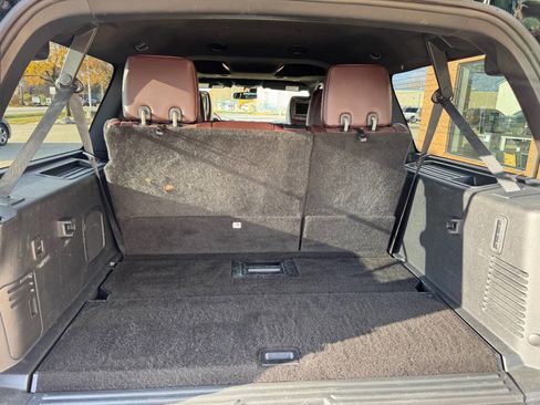 Used 2016 Ford Expedition EL Platinum image 31