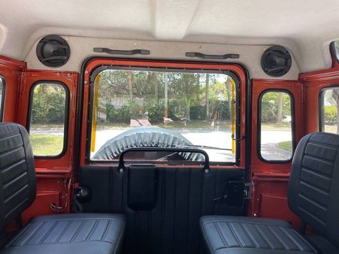Used 1996 Land Rover Defender image 33