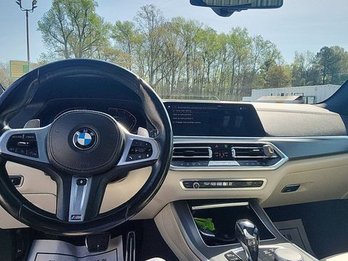 Used 2019 BMW X5 xDrive50i w/ M Sport Package AWD/4WD image 20