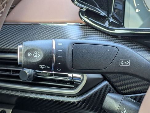 New 2026 Aston Martin V8 Vantage Coupe image 21