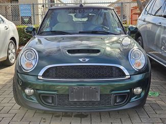 Used 2013 MINI Cooper S video 2