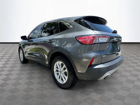 Used 2021 Ford Escape SE image 8