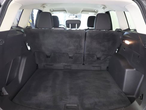 Used 2018 Ford Escape SE FWD image 24