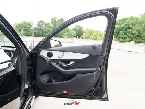 Used 2015 Mercedes-Benz C 300 Sedan w/ Sport Package image 41