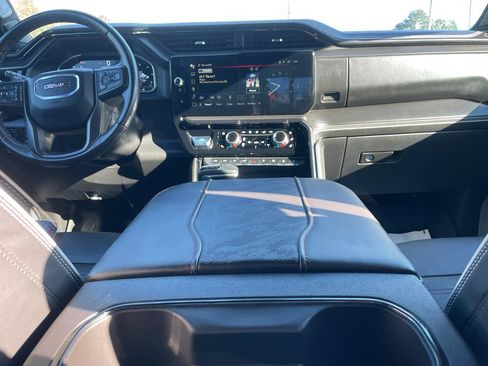 Certified 2024 GMC Sierra 1500 AT4X image 27