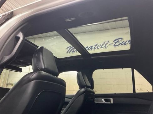 Used 2020 Ford Explorer Limited AWD/4WD image 15